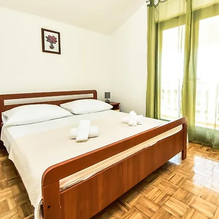 Oasis Tinj * Biograd Na Moru